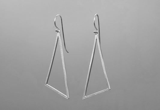 Angle Open Frame Frosted Earrings